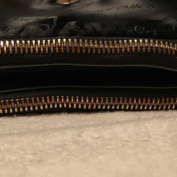 Vince Camuto Makeup/Travel Bag EUC in Black - Picture 6 of 10